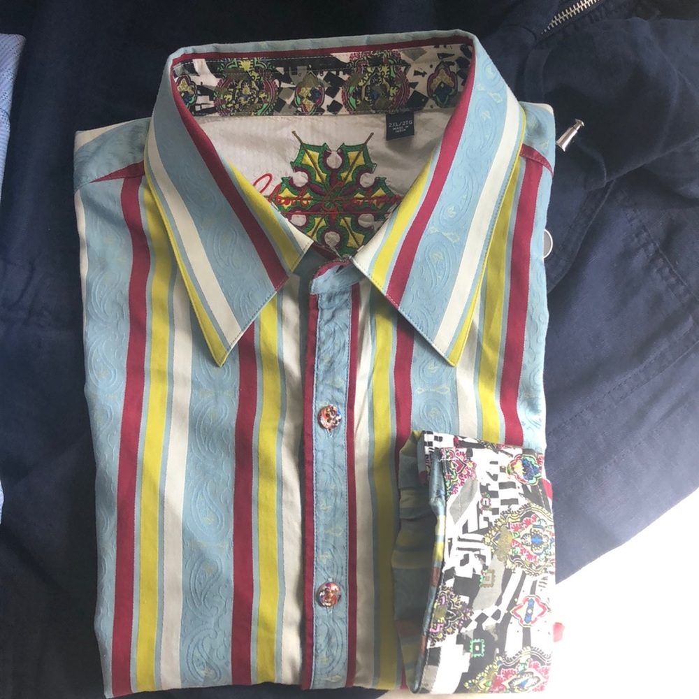 Robert Graham long sleeve.